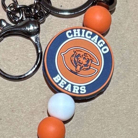 Silicone Bead Keychain - Chicago Bears - Picture 2 of 2